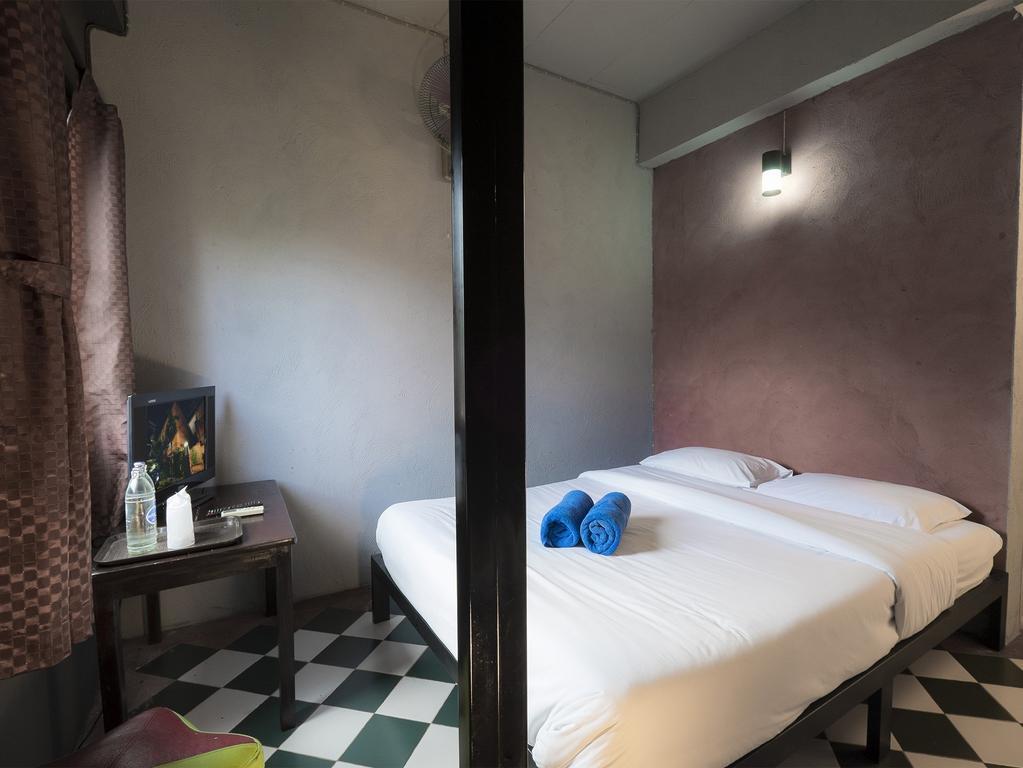 Отель Grace Boutique House Чиангмай Экстерьер фото